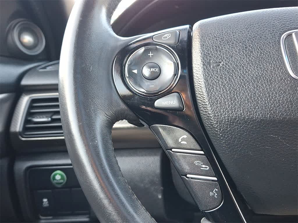 Thumbnail: 2017 Honda Accord - 17