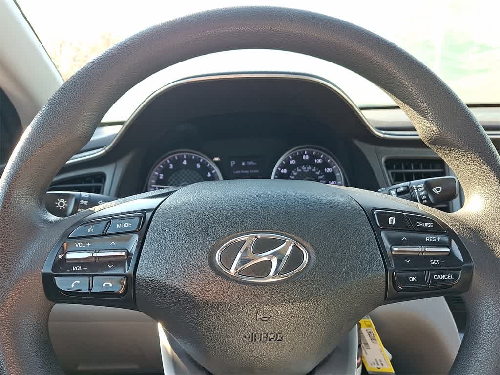 Thumbnail: 2020 Hyundai Elantra - 8