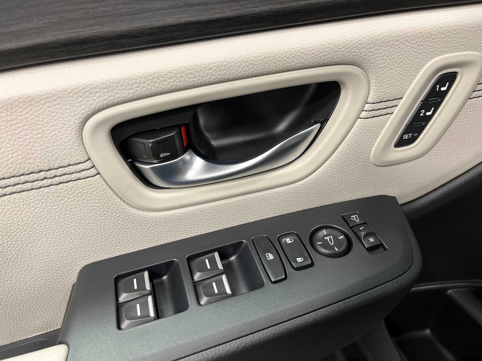 Thumbnail: 2026 Honda Pilot - 13