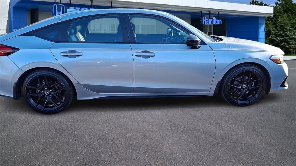 Thumbnail: 2023 Honda Civic - 9