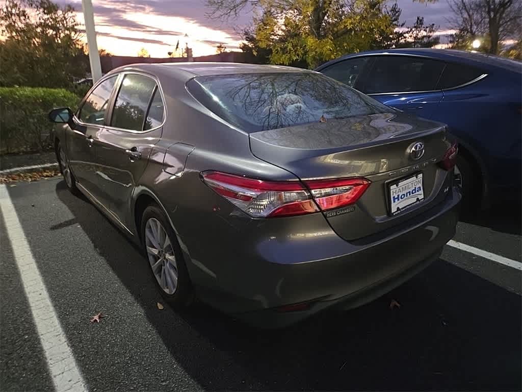 Thumbnail: 2018 Toyota Camry - 4