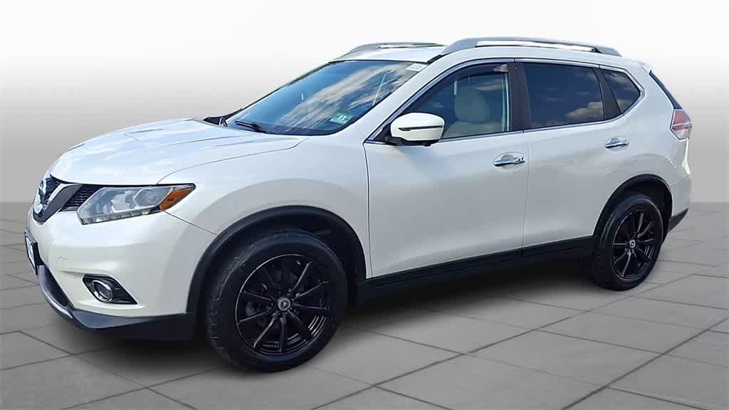 Thumbnail: 2016 Nissan Rogue - 4