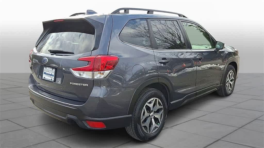 Thumbnail: 2022 Subaru Forester - 8