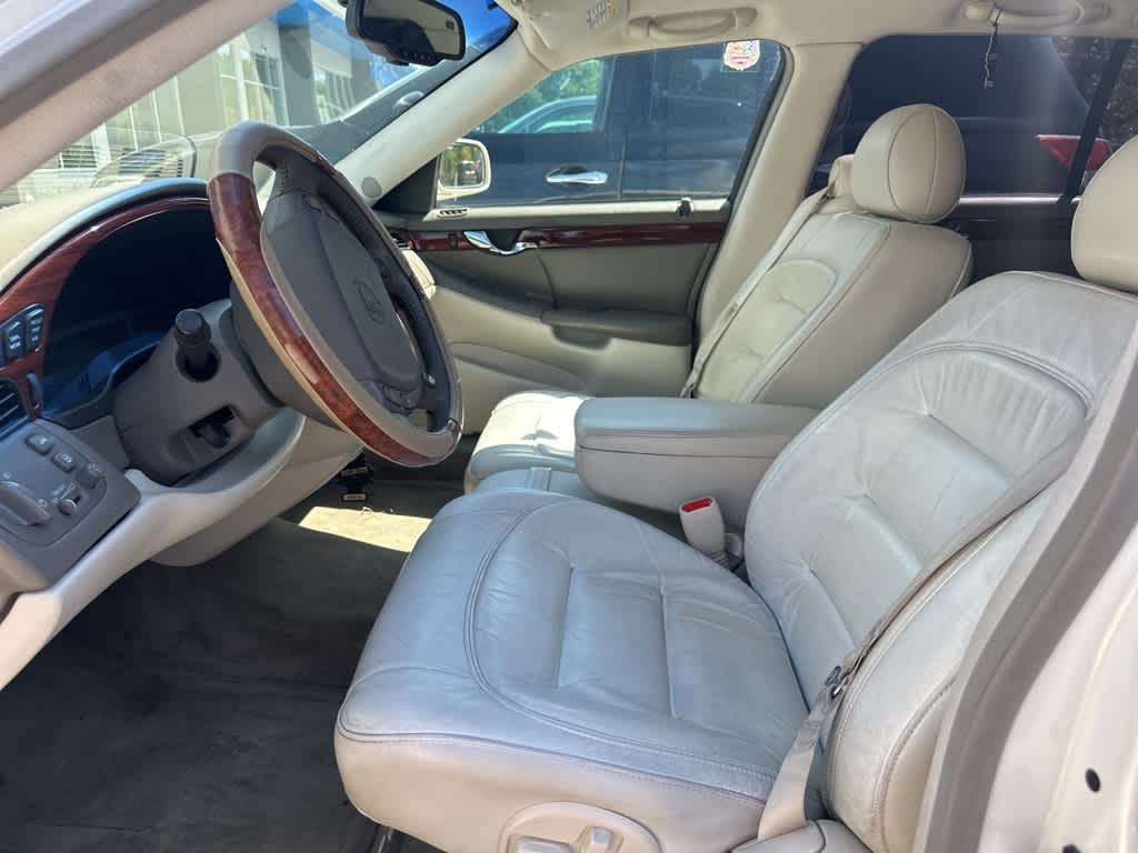 Thumbnail: 2001 Cadillac DeVille - 8