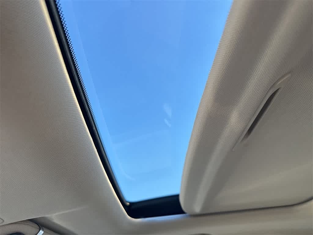 Thumbnail: 2015 Honda CR-V - 15