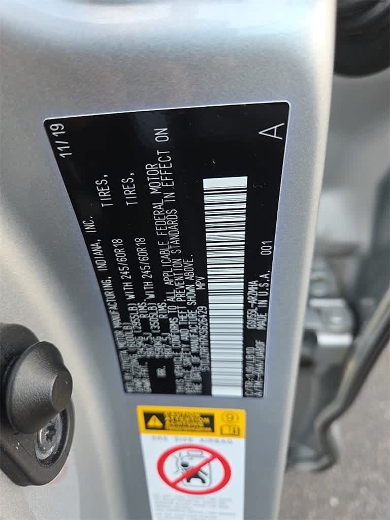 Thumbnail: 2019 Toyota Highlander - 22