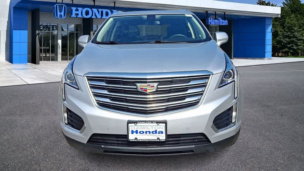 Thumbnail: 2017 Cadillac XT5 - 3