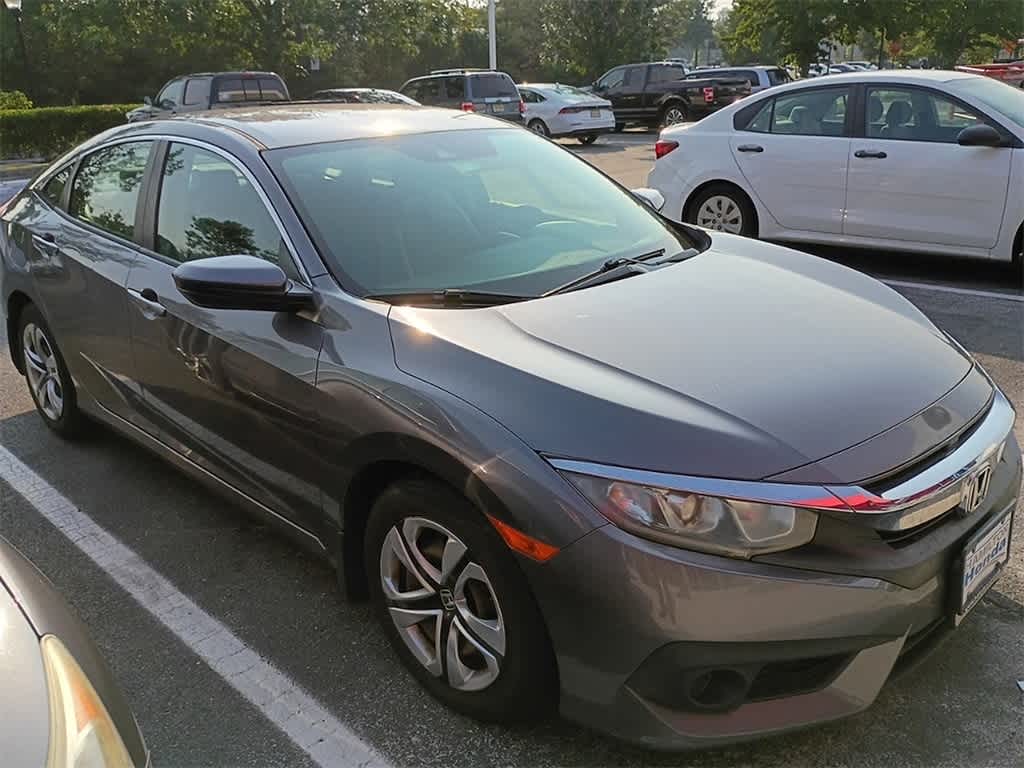 Thumbnail: 2016 Honda Civic - 3