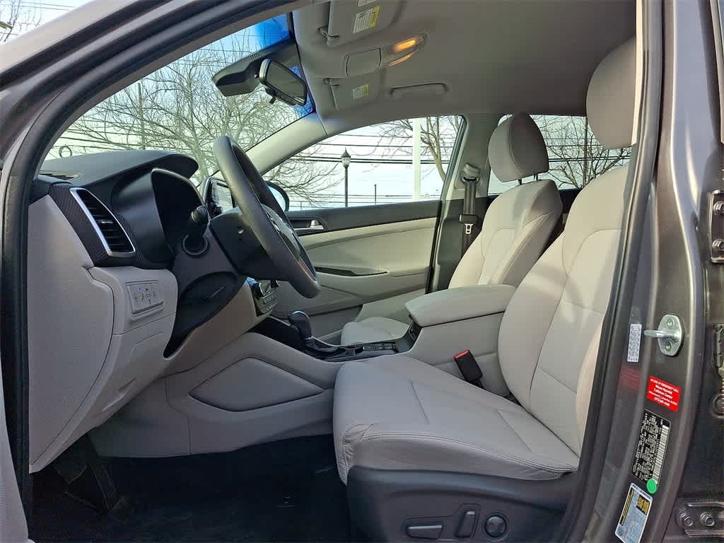 Thumbnail: 2020 Hyundai Tucson - 10