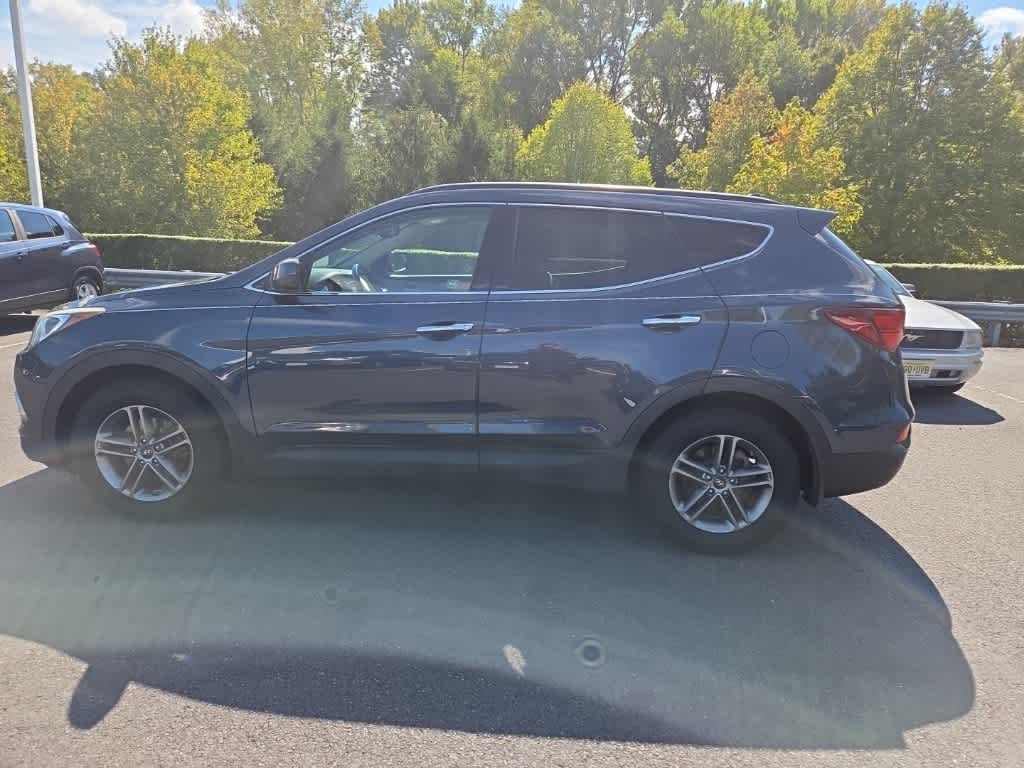Thumbnail: 2017 Hyundai Santa Fe - 8