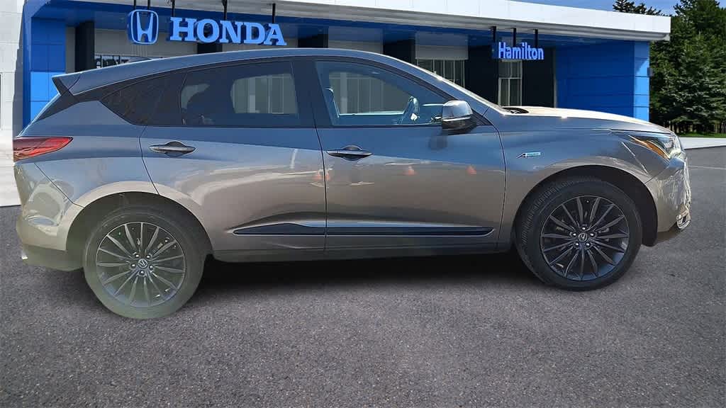 Thumbnail: 2022 Acura RDX - 9