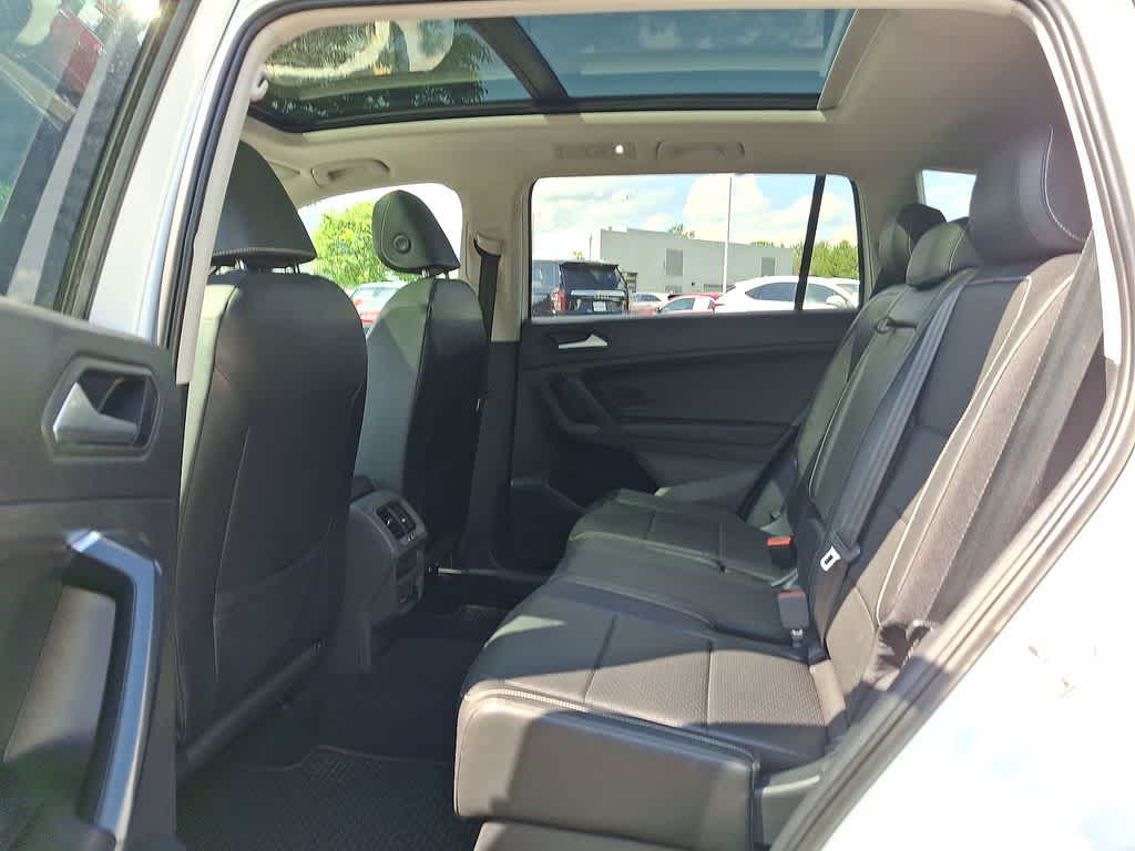 Thumbnail: 2021 Volkswagen Tiguan - 20