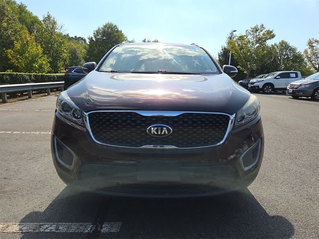 Thumbnail: 2016 Kia Sorento - 2