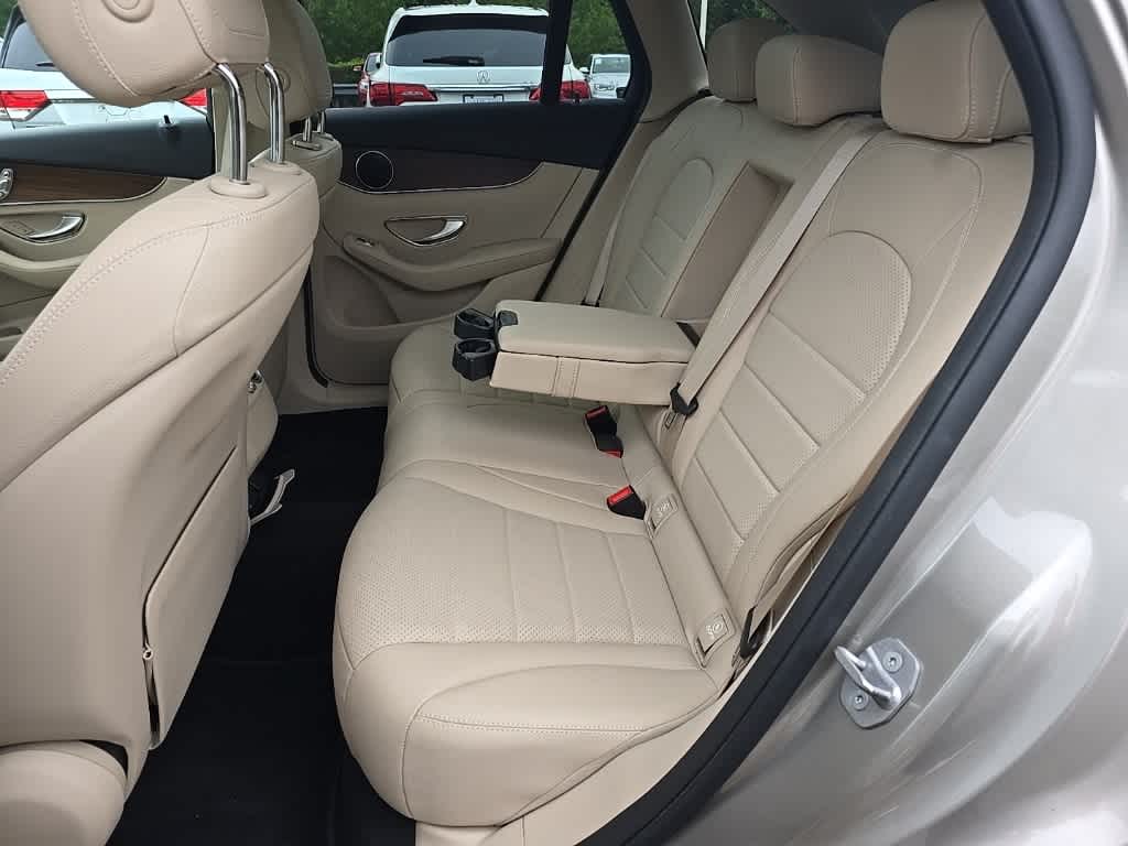 Thumbnail: 2020 Mercedes-Benz GLC - 8