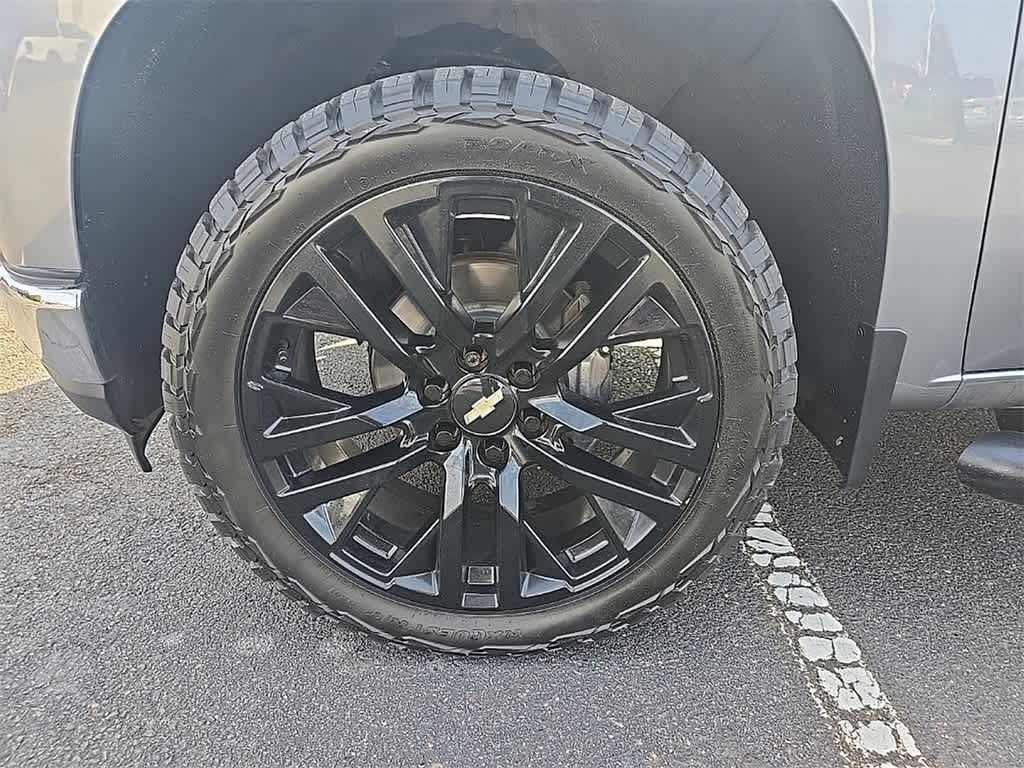 Thumbnail: 2020 Chevrolet Silverado 1500 - 9