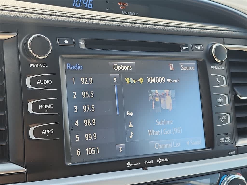 Thumbnail: 2019 Toyota Highlander - 19