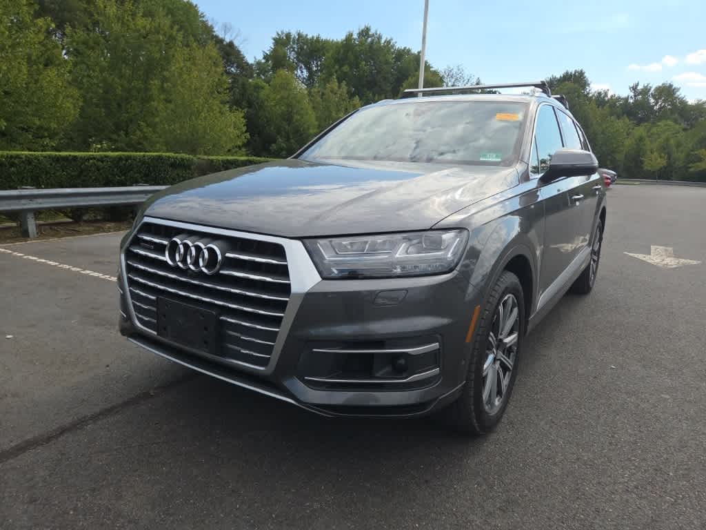 Thumbnail: 2019 Audi Q7 - 1