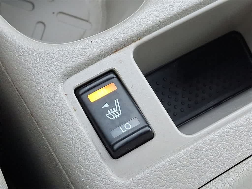 Thumbnail: 2019 Nissan Rogue Sport - 19