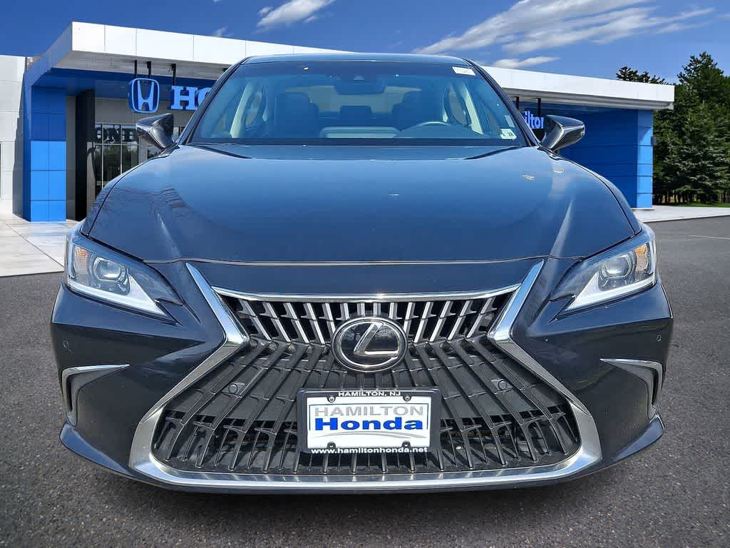 Thumbnail: 2023 Lexus ES - 28