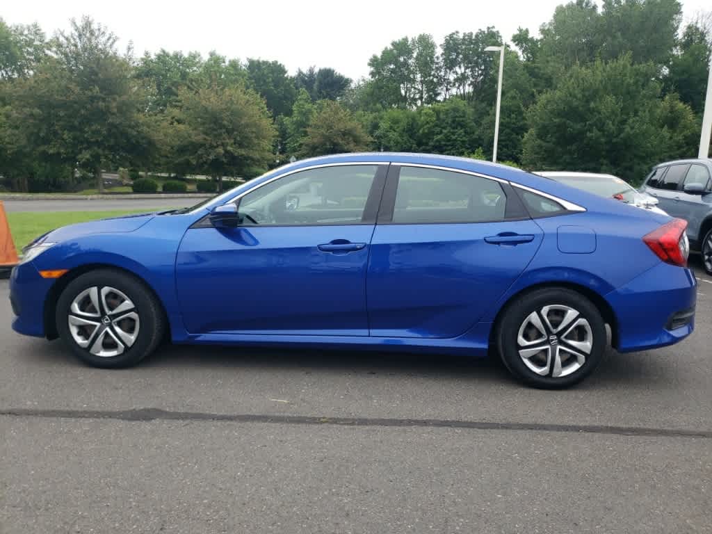 Thumbnail: 2016 Honda Civic - 8