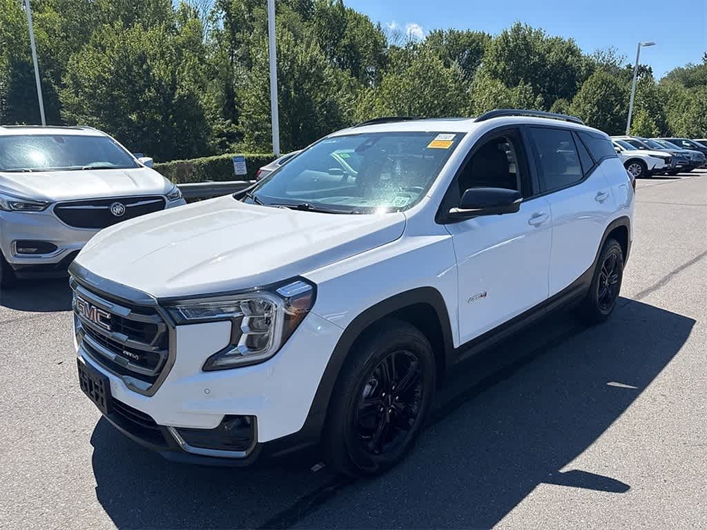 Thumbnail: 2022 GMC Terrain - 2