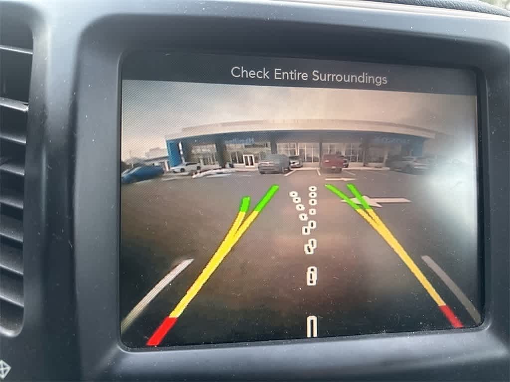 Thumbnail: 2015 Jeep Cherokee - 11