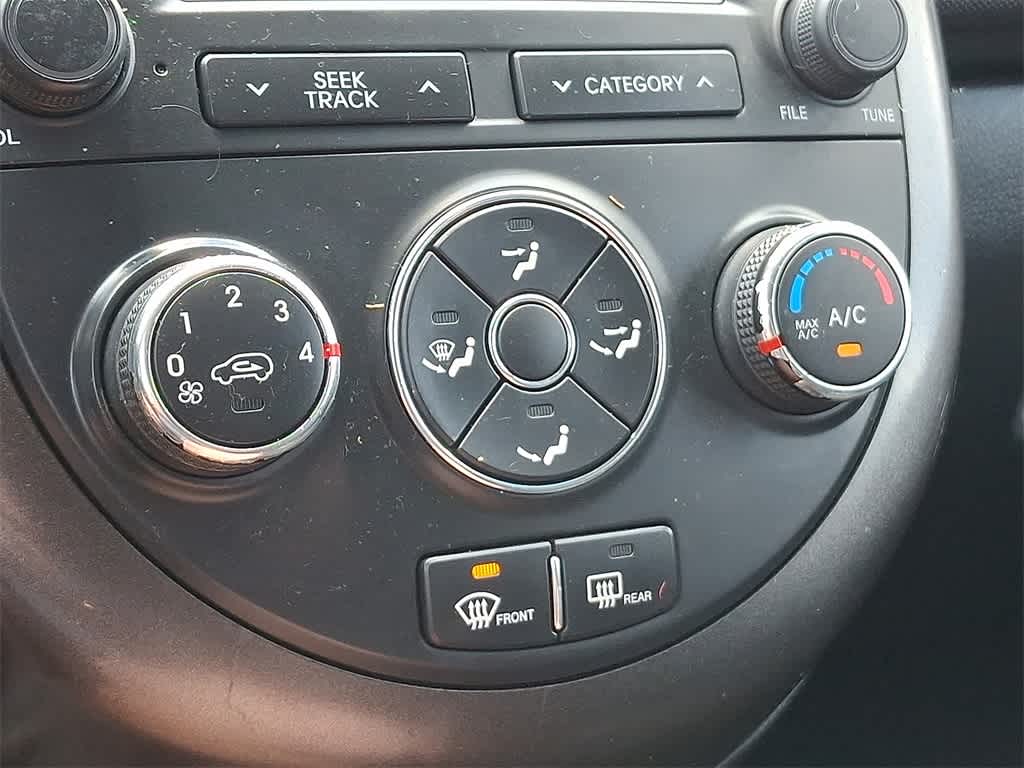 Thumbnail: 2012 Kia Soul - 11