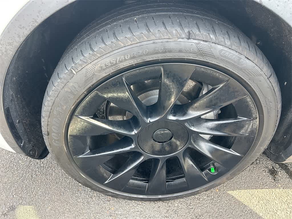 Thumbnail: 2020 Tesla Model Y - 17