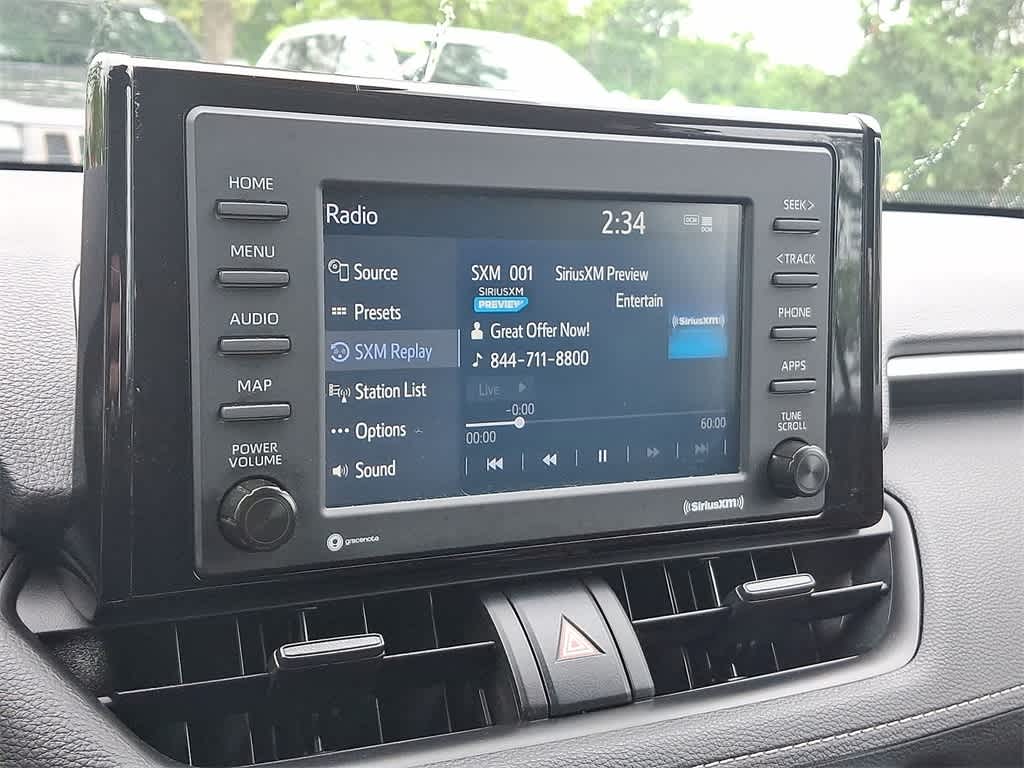 2022 Toyota RAV4 LE 14