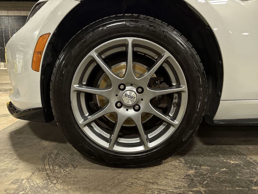 Thumbnail: 2017 Mazda MX-5 Miata - 10