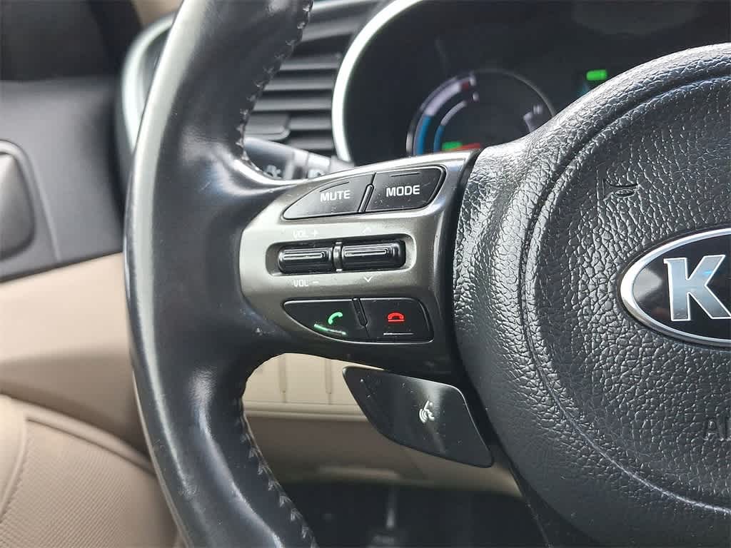 Thumbnail: 2015 Kia Optima - 17