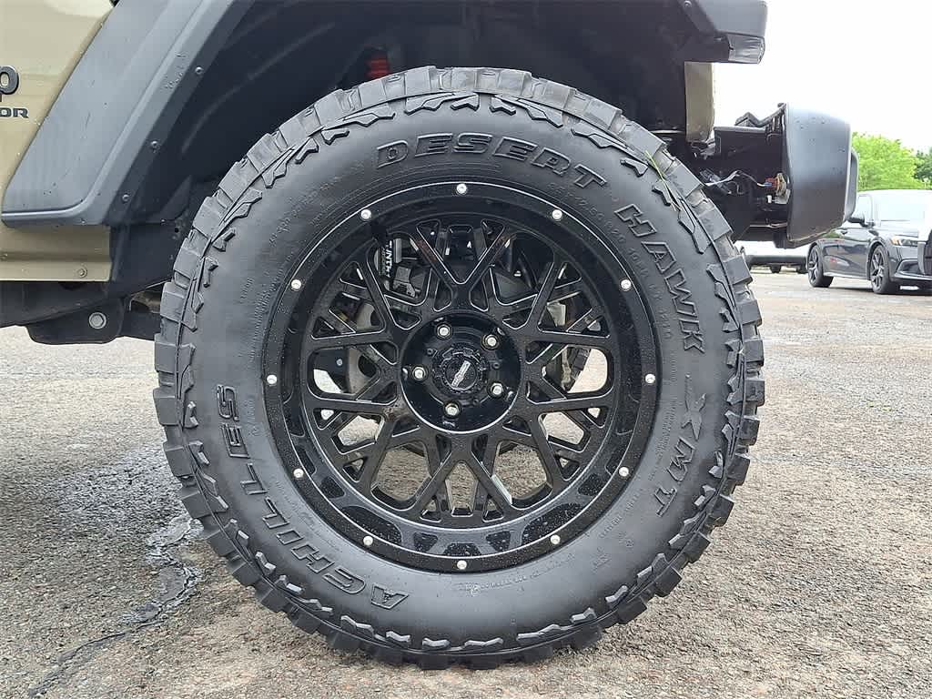 Thumbnail: 2020 Jeep Gladiator - 18