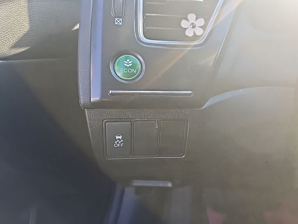 Thumbnail: 2015 Honda Civic - 12