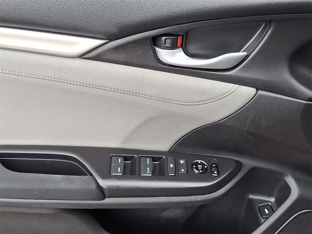 Thumbnail: 2019 Honda Civic - 10