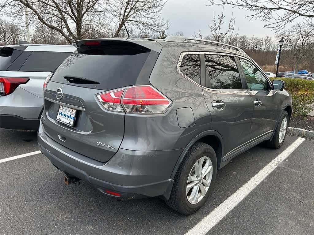 Thumbnail: 2016 Nissan Rogue - 4