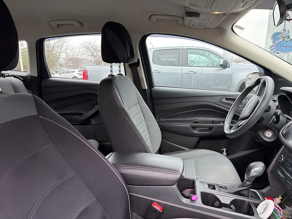 Thumbnail: 2017 Ford Escape - 6