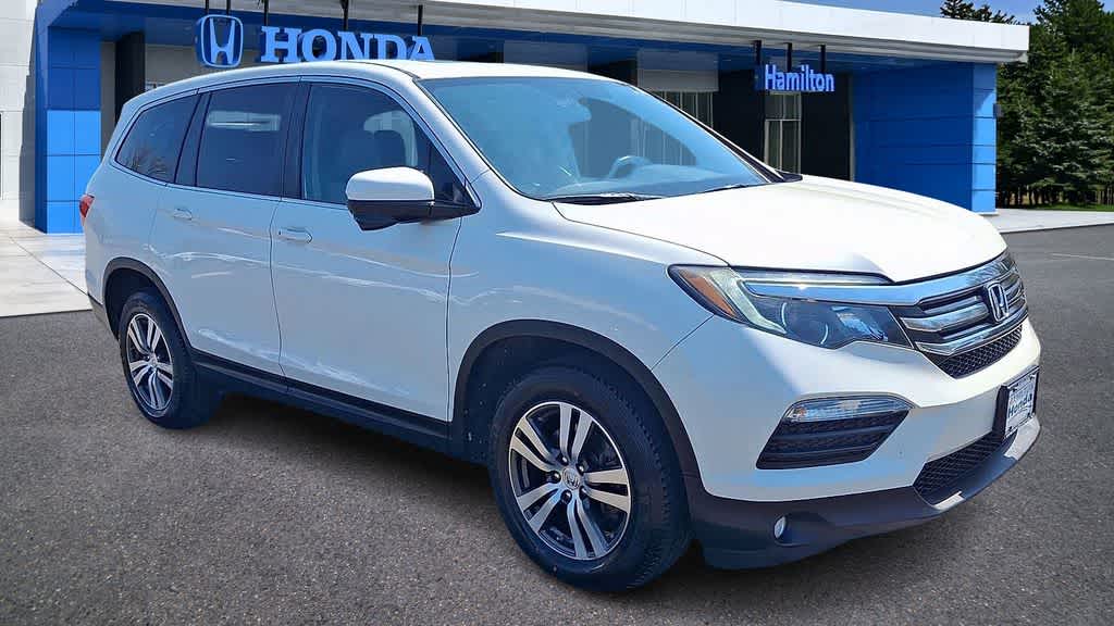 Thumbnail: 2017 Honda Pilot - 2