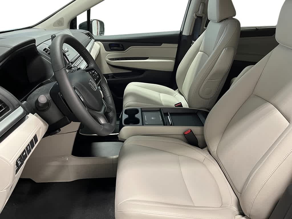 Thumbnail: 2026 Honda Odyssey - 12