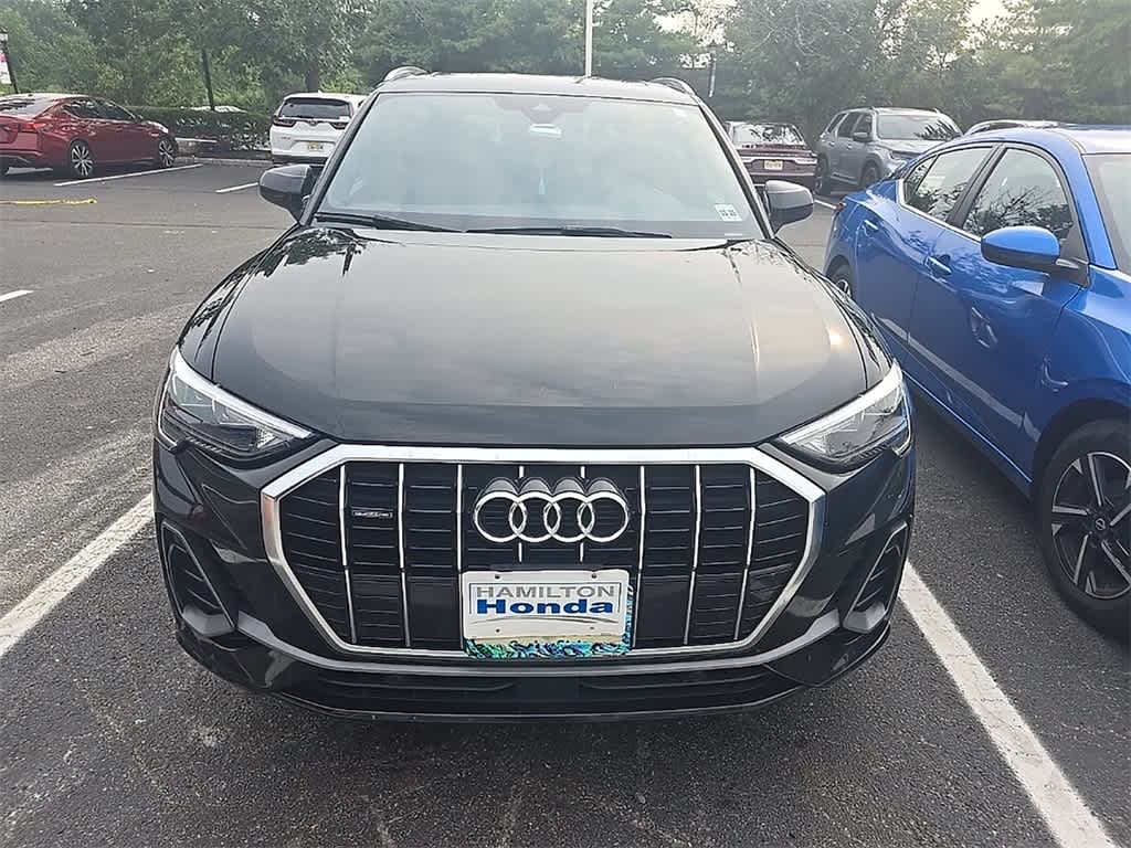 Thumbnail: 2020 Audi Q3 - 2