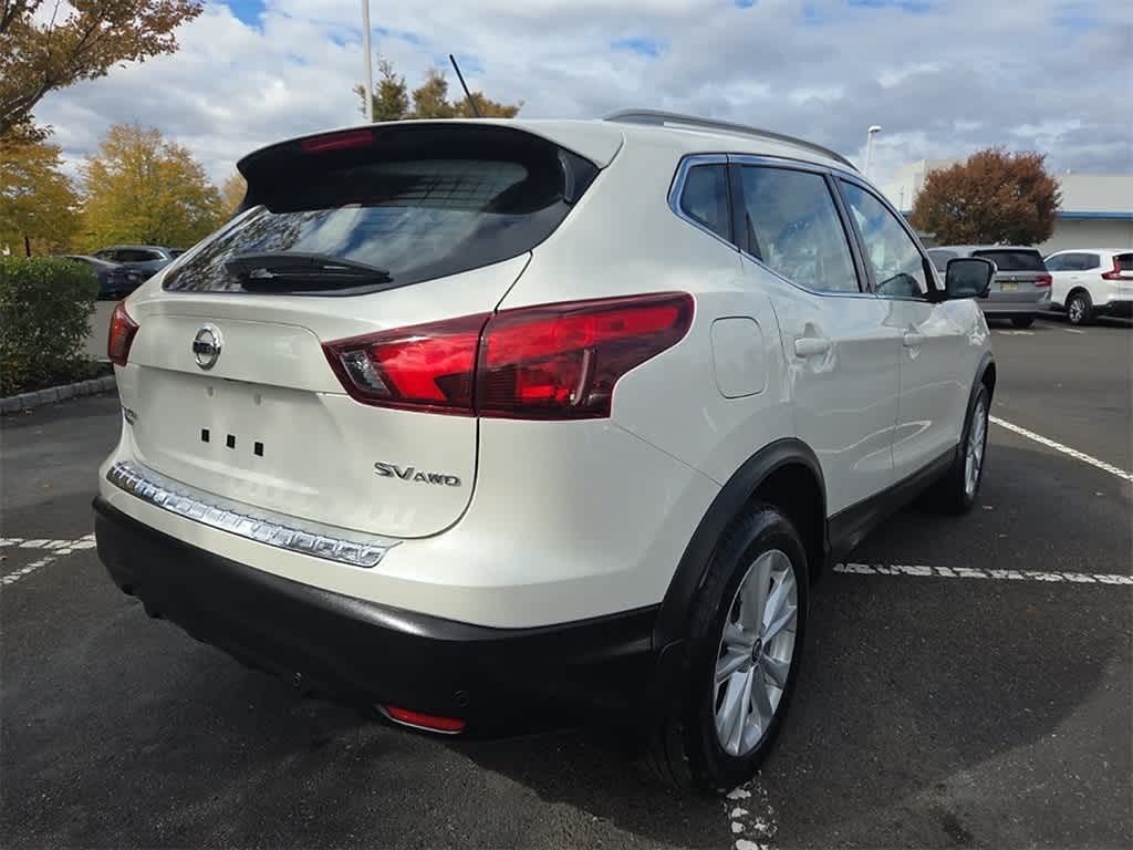 Thumbnail: 2019 Nissan Rogue Sport - 5