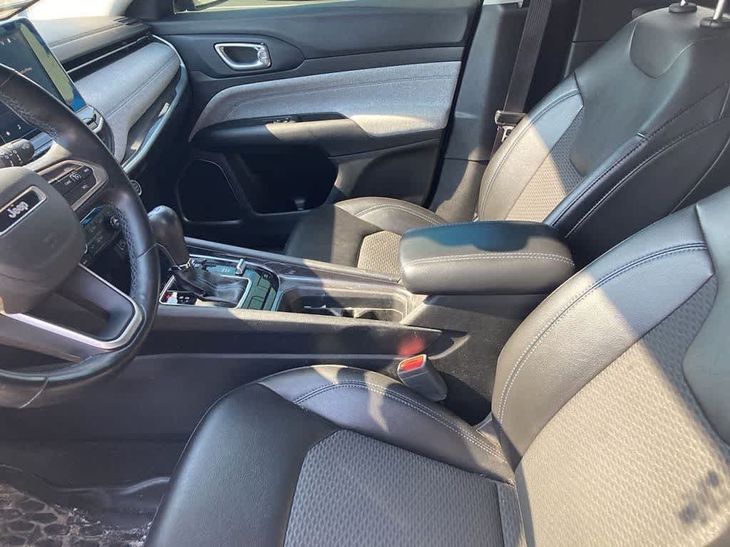 Thumbnail: 2022 Jeep Compass - 19