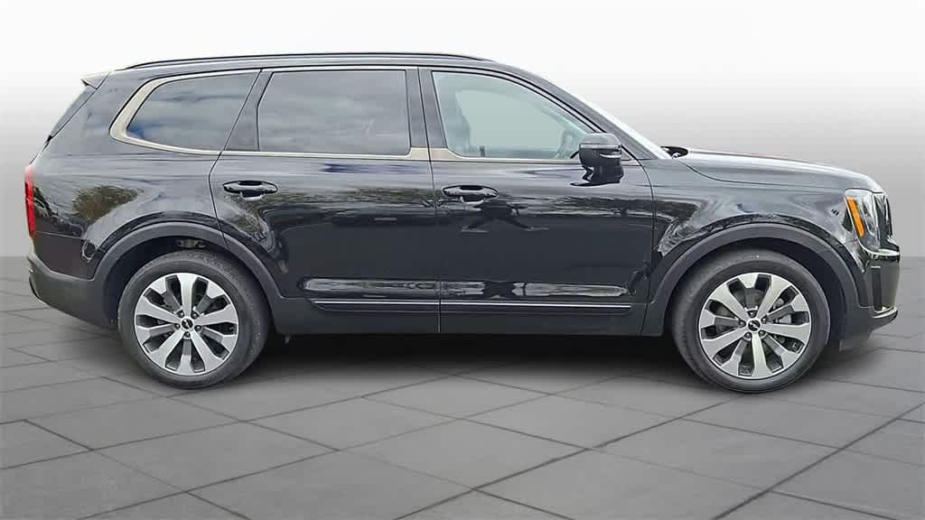 Thumbnail: 2022 Kia Telluride - 9