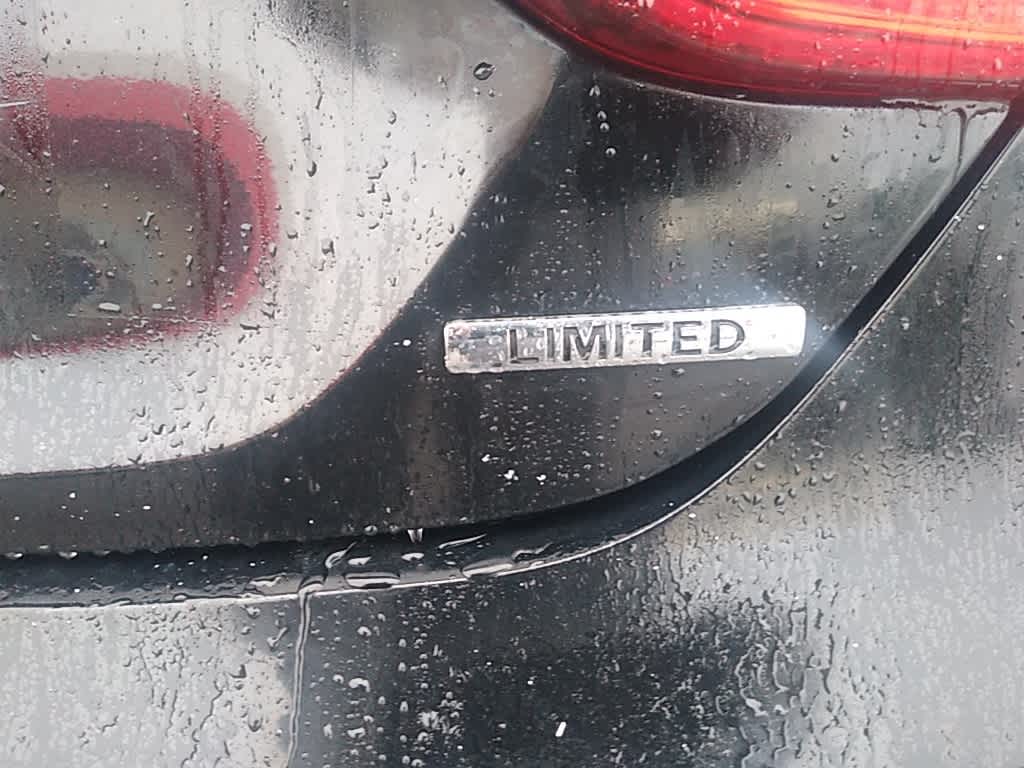 Thumbnail: 2013 Hyundai Sonata - 8