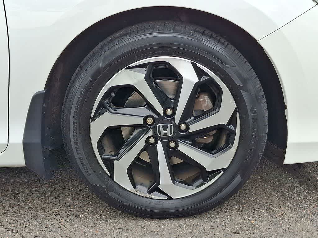 Thumbnail: 2016 Honda Accord - 26