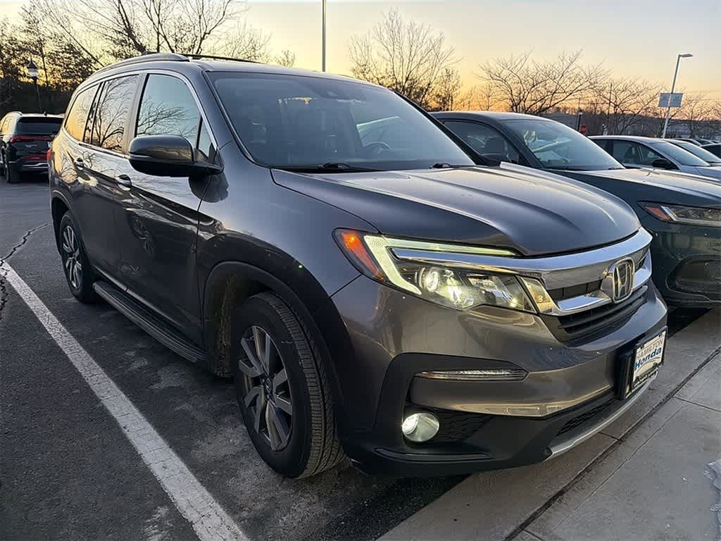 Thumbnail: 2019 Honda Pilot - 3