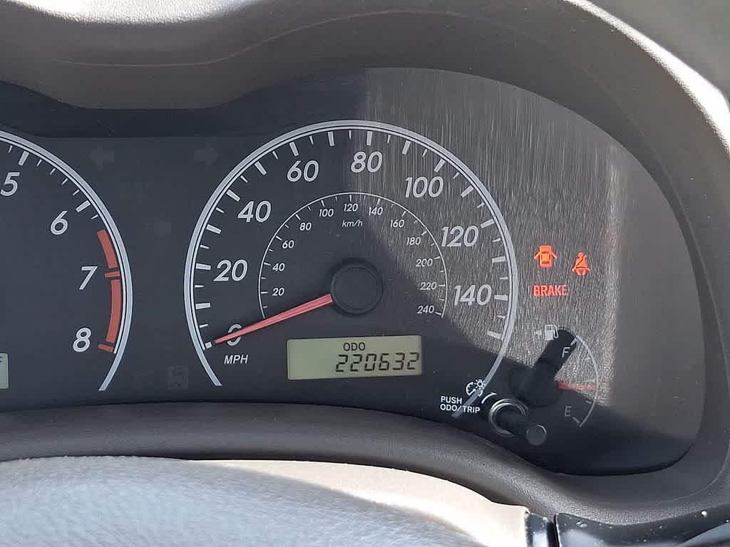 Thumbnail: 2010 Toyota Corolla - 13