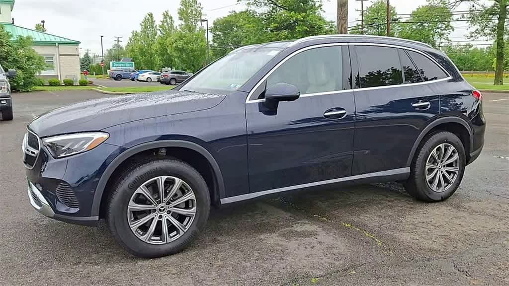 2024 Mercedes-Benz GLC 300 4