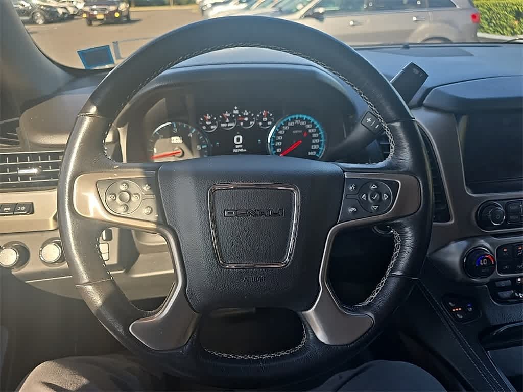 Thumbnail: 2019 GMC Yukon XL - 12