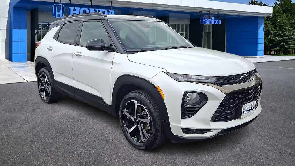 Thumbnail: 2023 Chevrolet TrailBlazer - 2