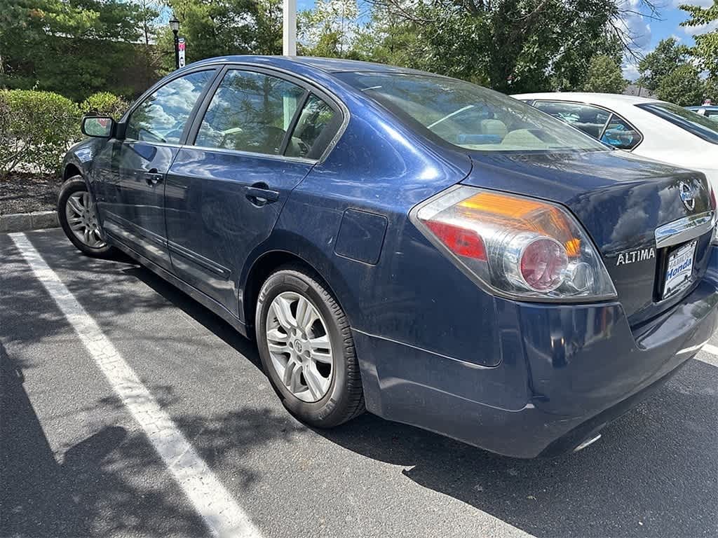 Thumbnail: 2011 Nissan Altima - 6